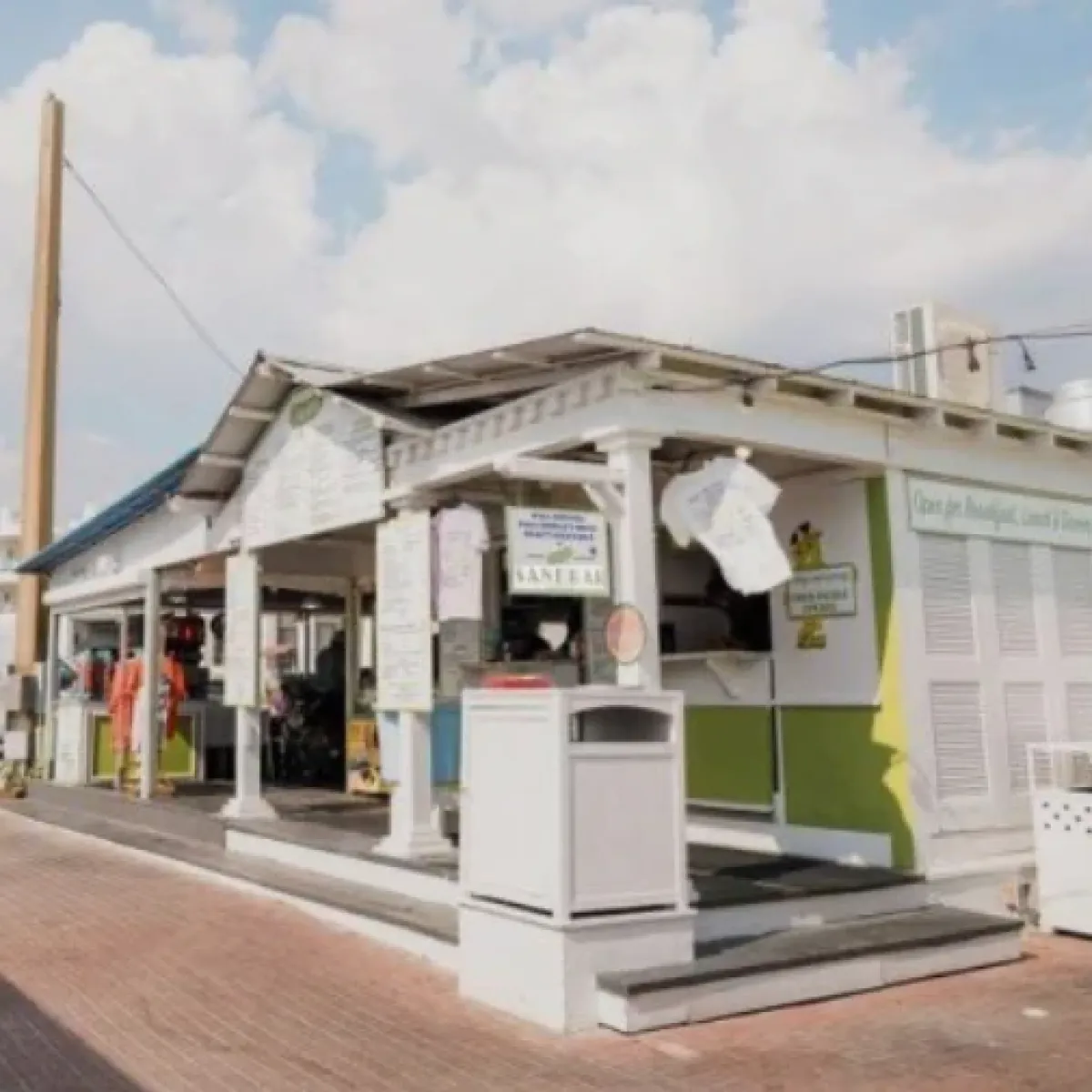 Photo of Pickle's Burger and Shake